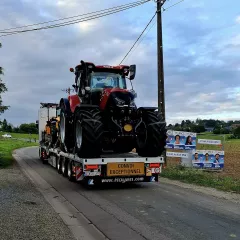 Adieu John Deere, bonjour Case : l’arrivée tant attendue de notre nouveau tracteur