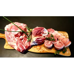 Epaule d'agneau roulée à l'ail des ours 500gr